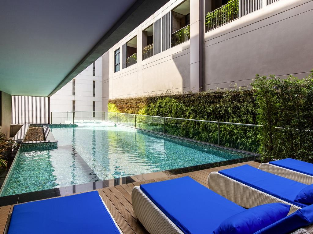 Novotel Suites Sukhumvit 39 - SHA Extra Plus Certified Bangkok Esterno foto