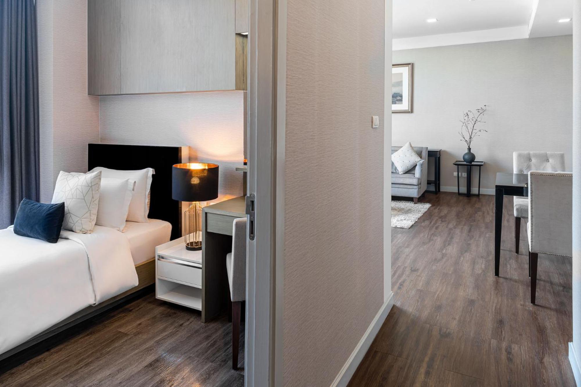 Novotel Suites Sukhumvit 39 - SHA Extra Plus Certified Bangkok Esterno foto