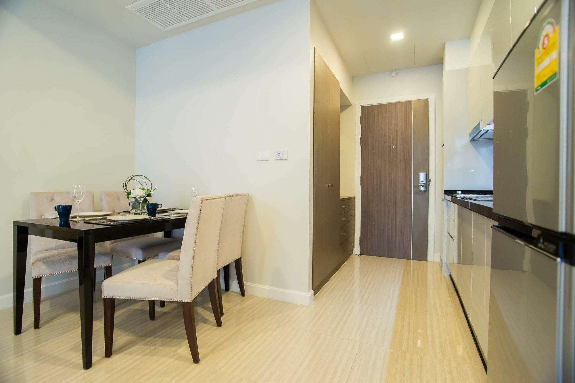 Novotel Suites Sukhumvit 39 - SHA Extra Plus Certified Bangkok Esterno foto