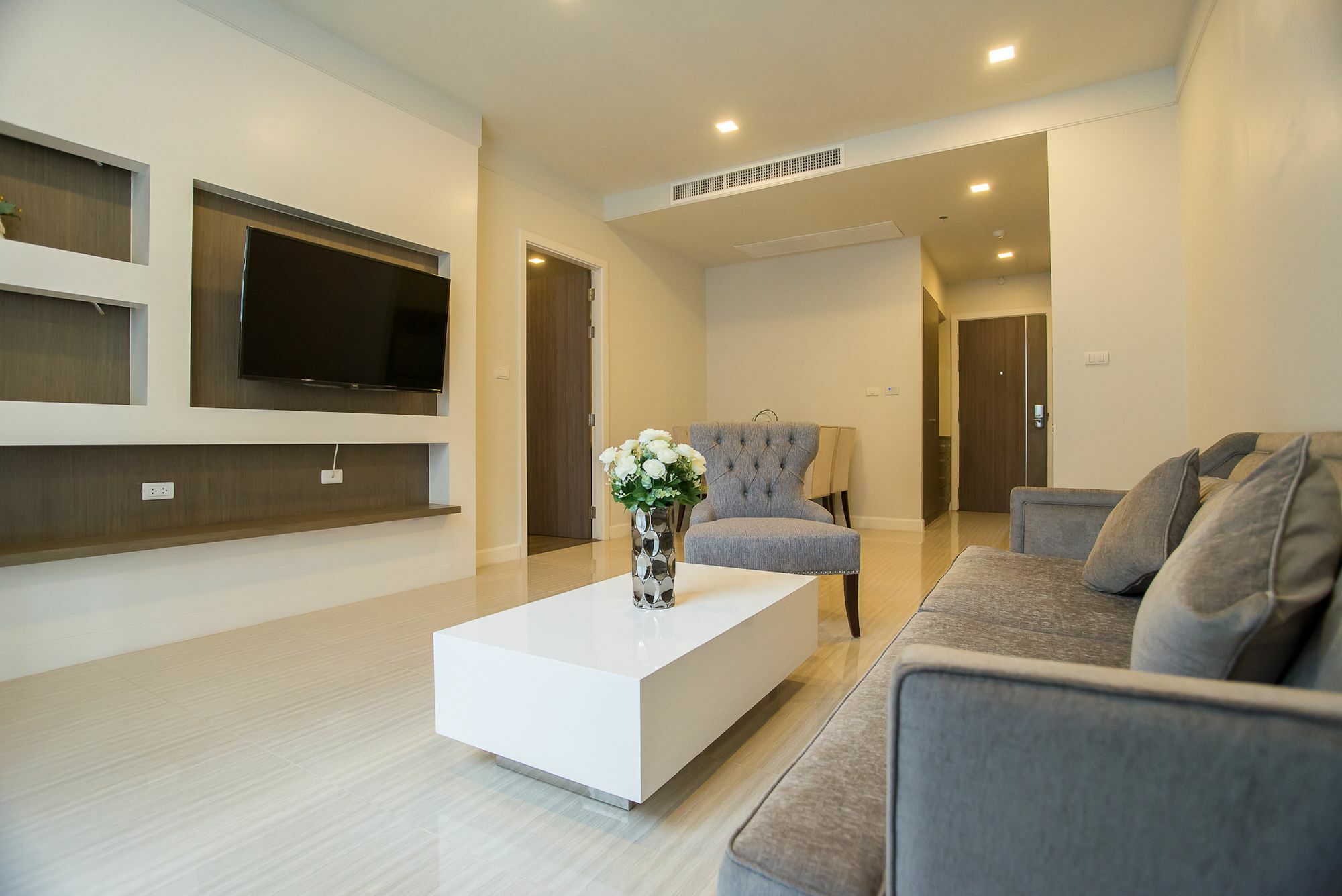 Novotel Suites Sukhumvit 39 - SHA Extra Plus Certified Bangkok Esterno foto