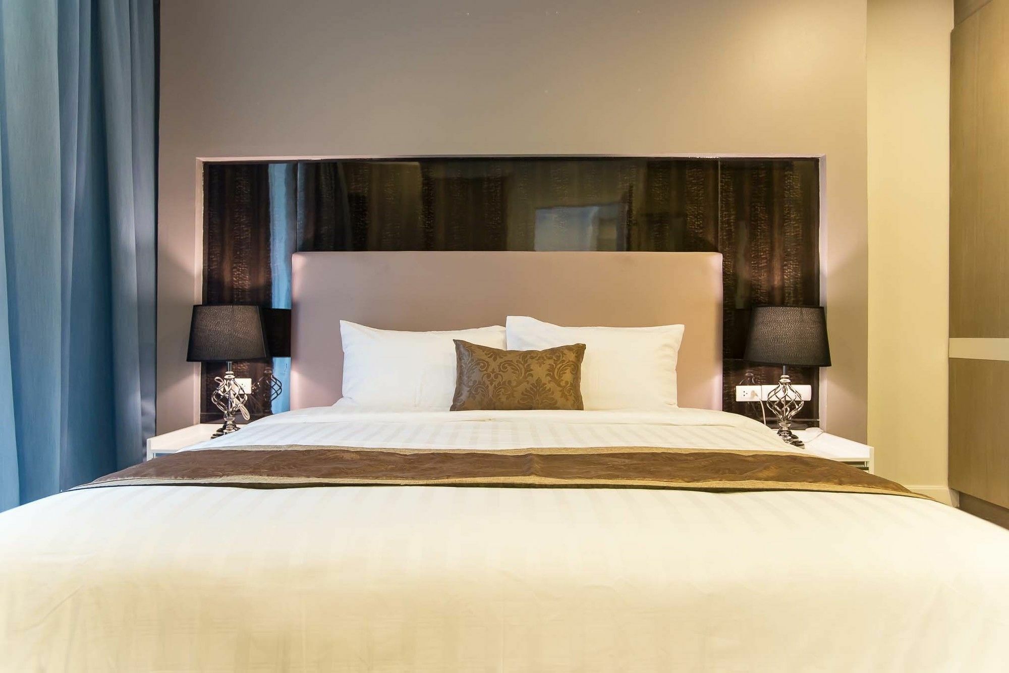 Novotel Suites Sukhumvit 39 - SHA Extra Plus Certified Bangkok Esterno foto