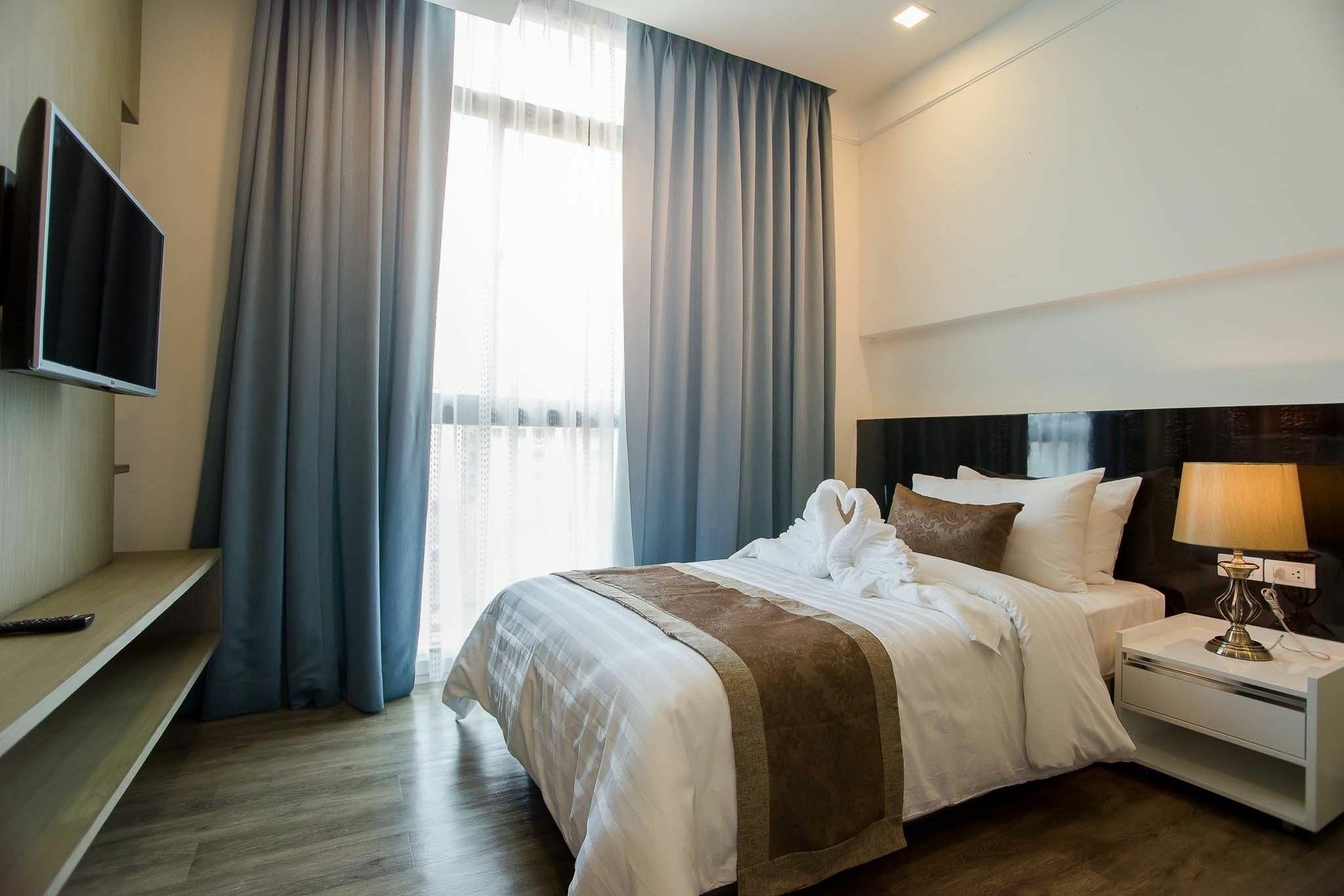 Novotel Suites Sukhumvit 39 - SHA Extra Plus Certified Bangkok Esterno foto